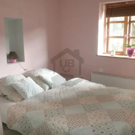 Karina Nyaralo Medencevel Ferienhaus *